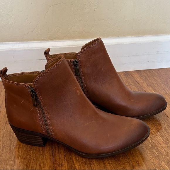 Lucky Brand Shoes - Lucky Brand Basel Ankle Booties in faux distressed Toffee Leather color Sz 9.5